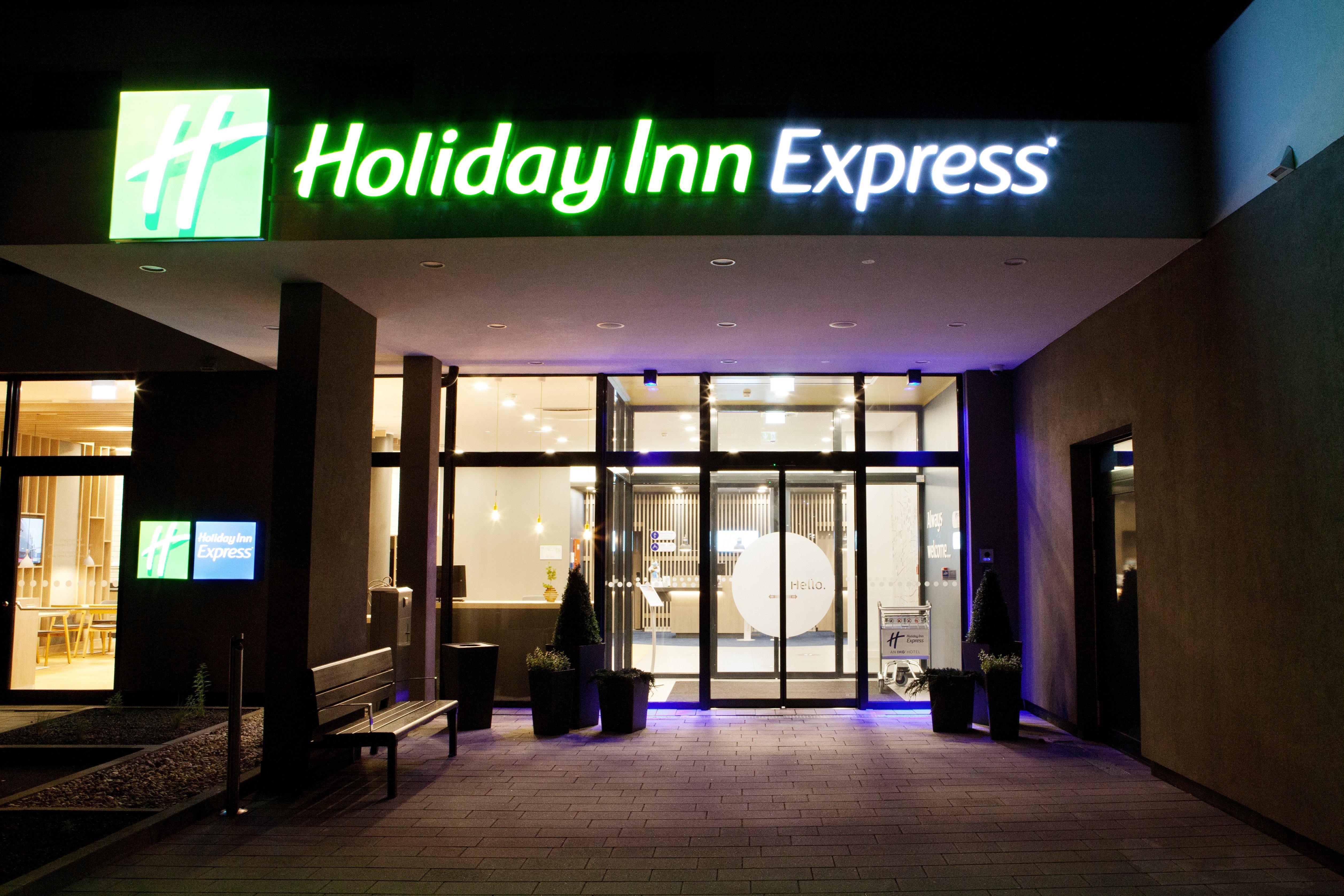 Holiday Inn Express - Recklinghausen Esterno foto